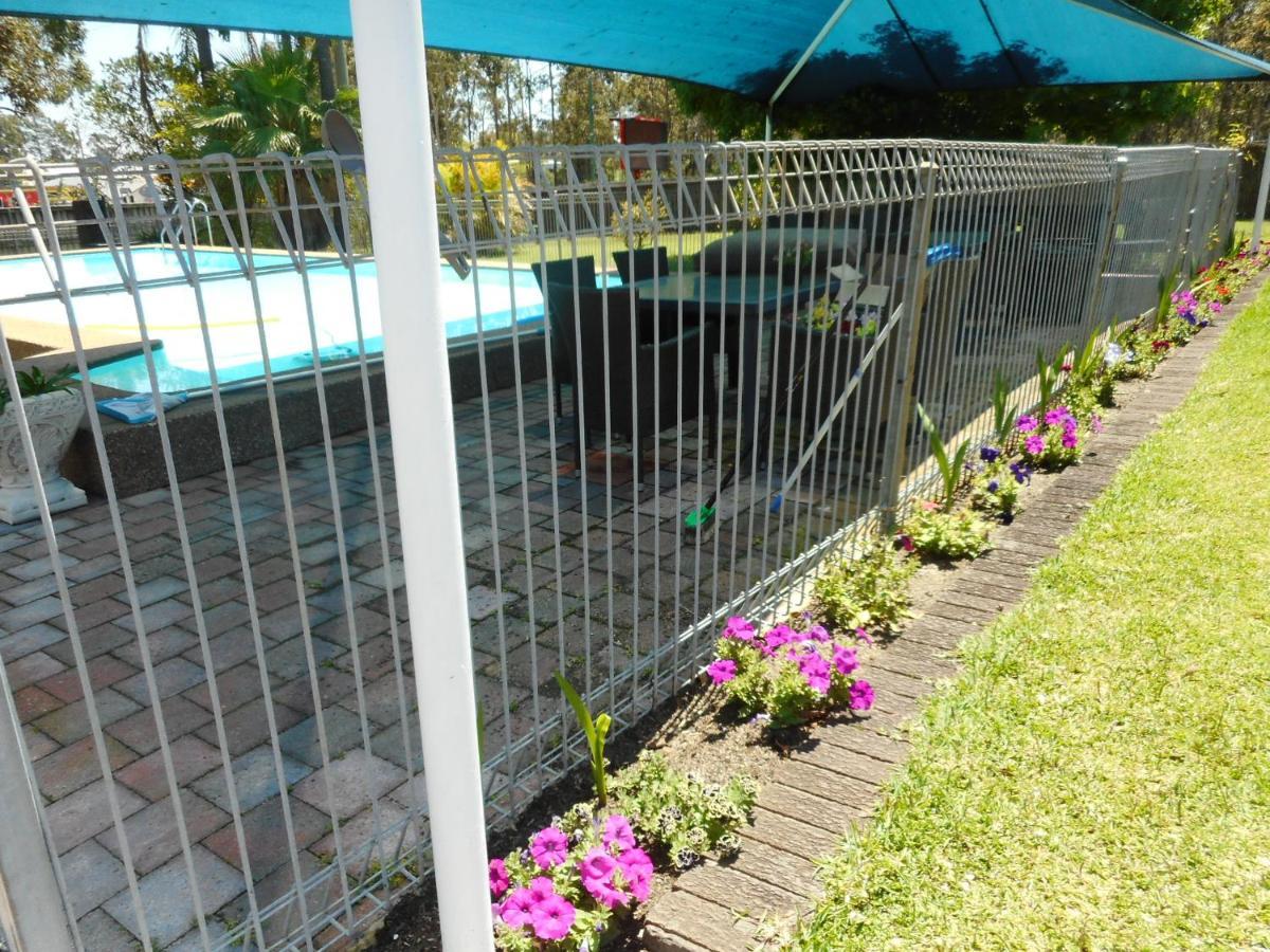 Molly Morgan Motor Inn Maitland Exterior photo
